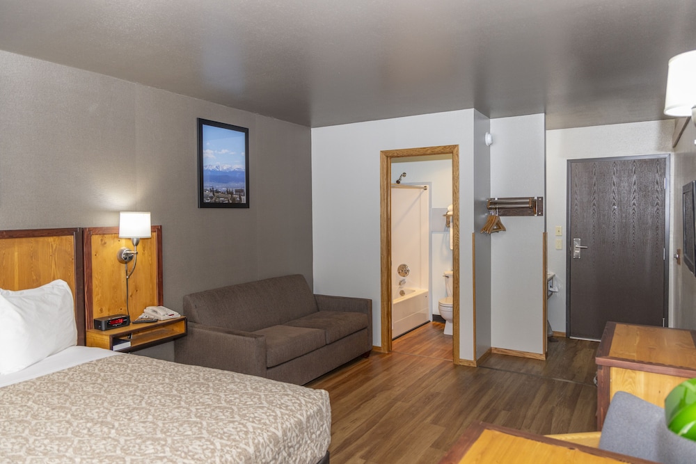 Americas Best Value Inn Butte - photo 16