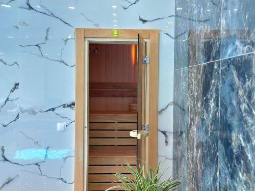 Luxmani Hotel & Spa