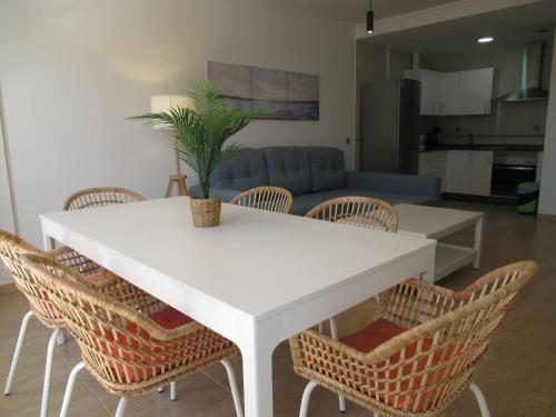 Bristol Likehome by Comfortable Luxury in Corralejo, Spain