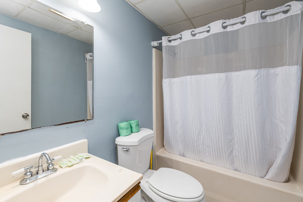 Hotel Charlee Villas by the Beach - photo 34