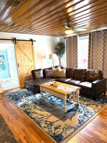 Summer by the Sea Beach home pets ok fenced yard — 4-Star Luxury Hotel in Myrtle Beach, United States
