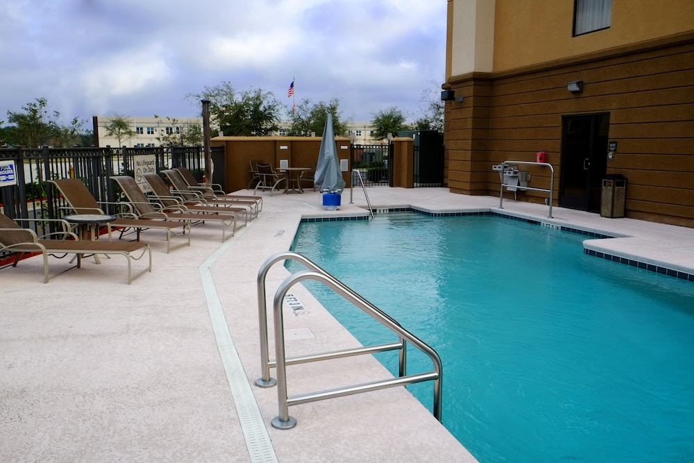 Hampton Inn Jacksonville I 295 East Baymeadows - photo 30
