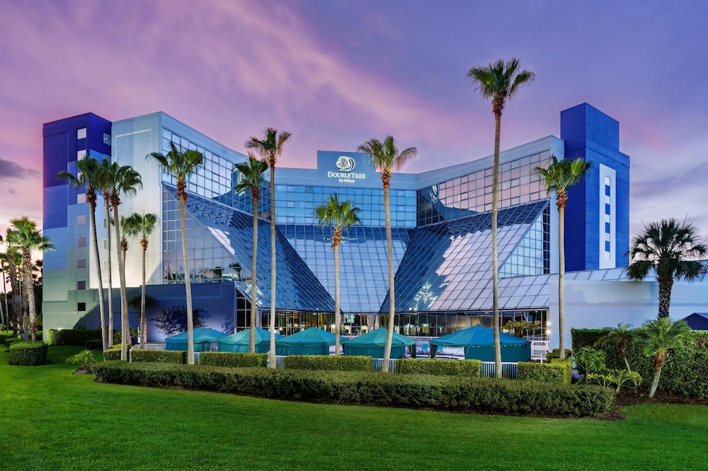 DoubleTree by Hilton Orlando Airport - photo 2