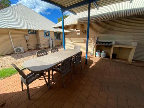 Osprey Holiday Village Unit 114 — Exmouth