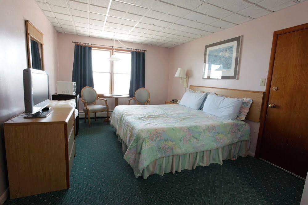 The Buckingham Motel Adults only - photo 4