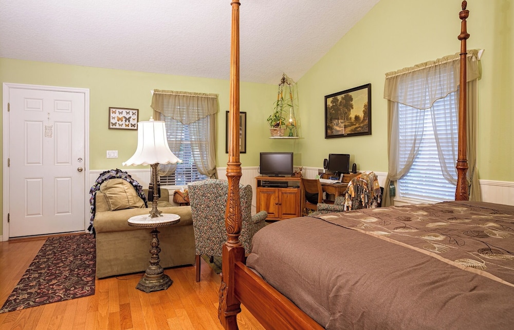 Alling House - photo 17