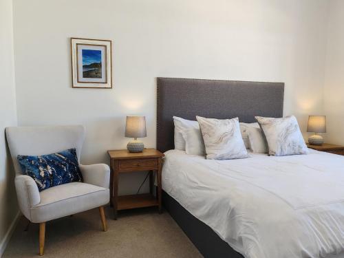 Courtside Views Empire Apartment — 4-Star Luxury Hotel in Cape Town, South Africa