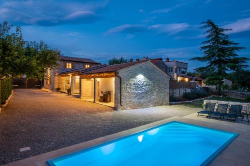 Honey house — 4-Star Luxury Hotel in Kanfanar, Croatia