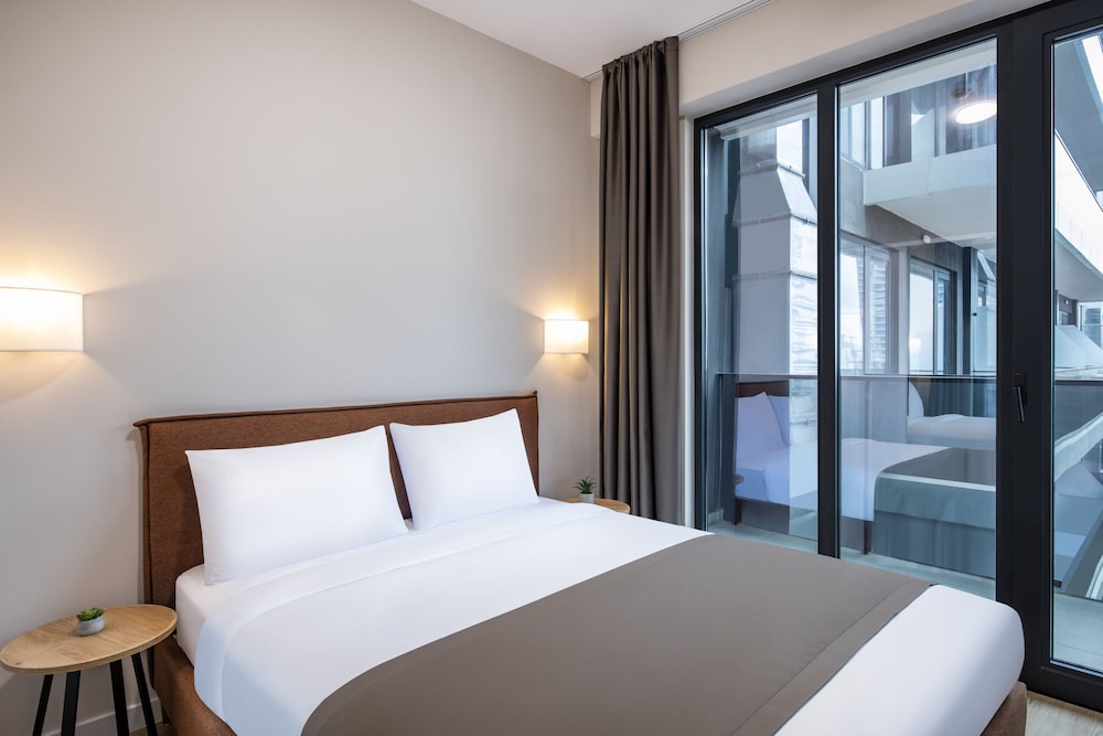 STEPS Batumi Hotel & Suites — Batumi — photo 3