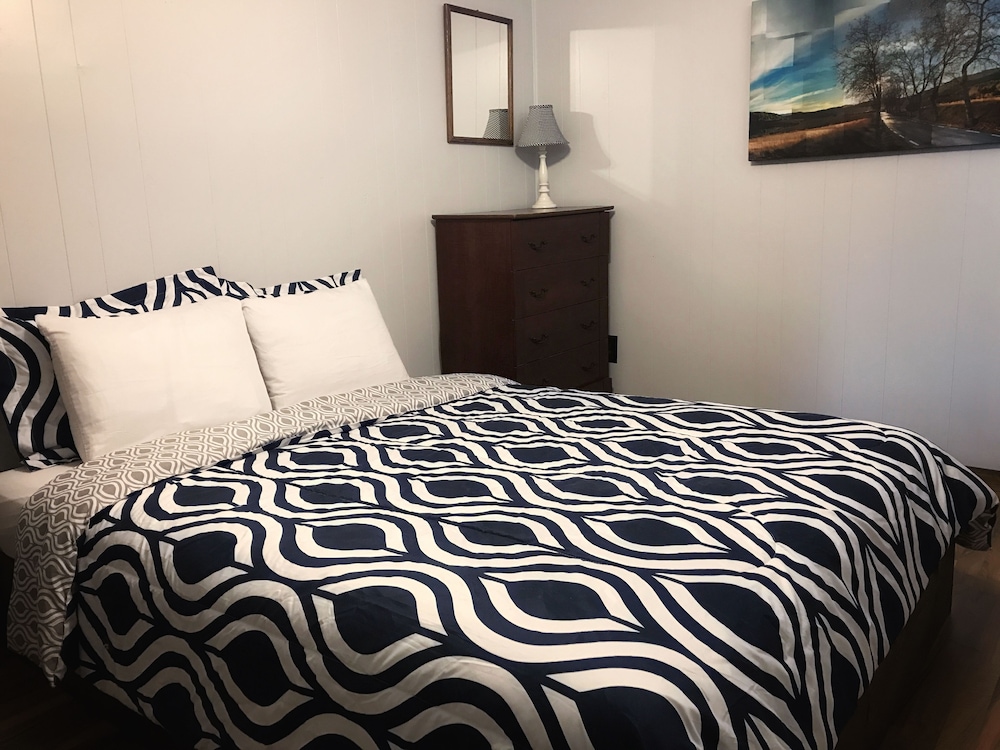 Calm Waters Cabin Resort - photo 13