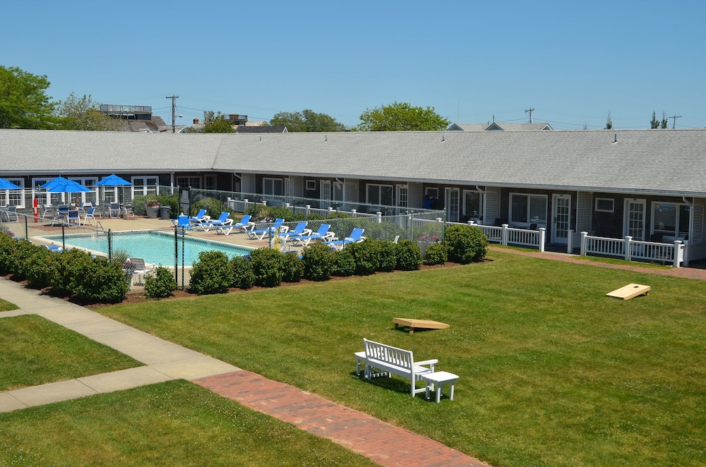 The Beachside At Nantucket - photo 25
