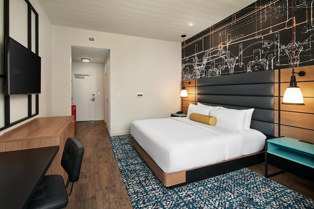 Hotel Indigo Tallahassee Collegetown by IHG - photo 9