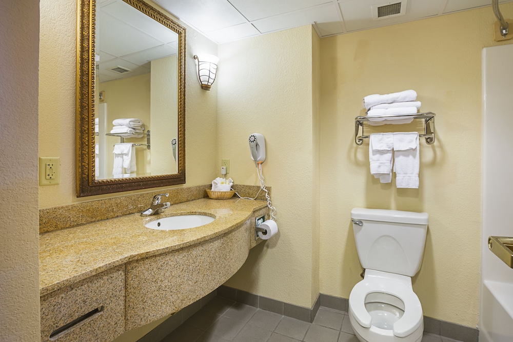 River Bend Inn - photo 21