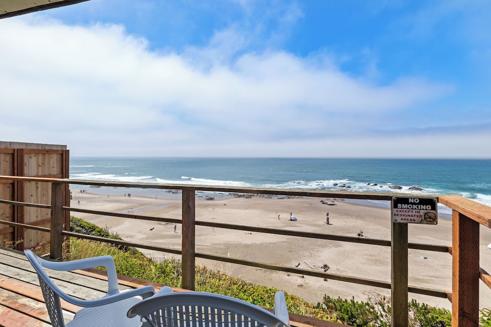 Seagull Beachfront Inn - photo 96