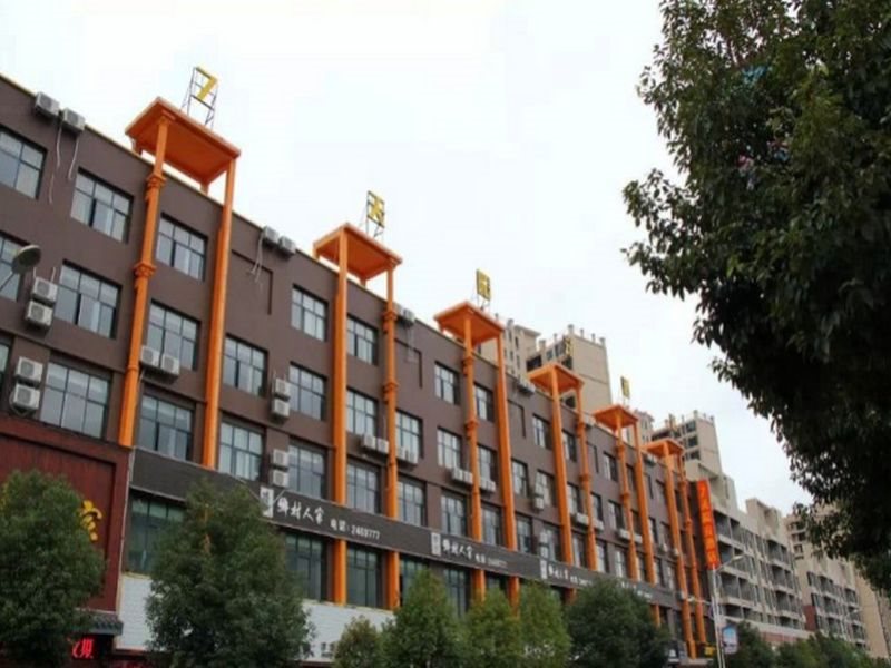 7 Days Inn Chenzhou Rucheng Luyang Avenue Branch — Rucheng