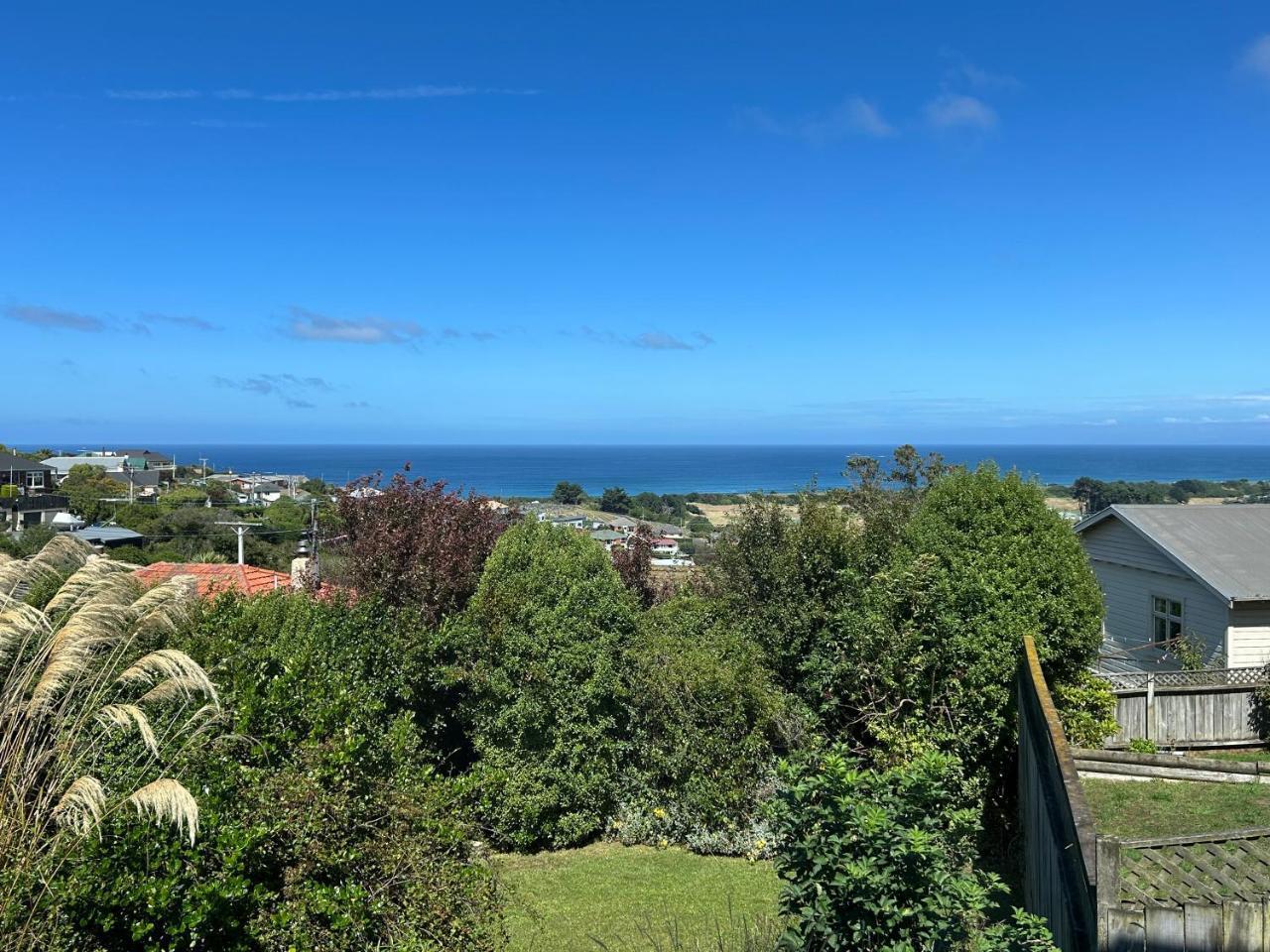 Sea Views Studio - last minute hotel in Dunedin