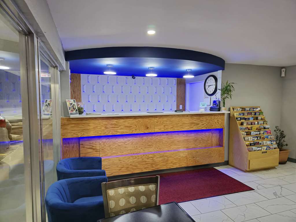 Americas Best Value Inn Elizabethtown - photo 8