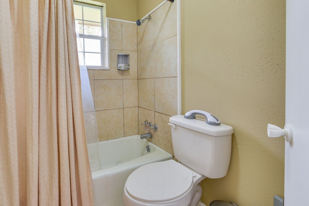 Baton Rouge Vacation Rental w Yard: 10 Mi to Lsu - photo 6