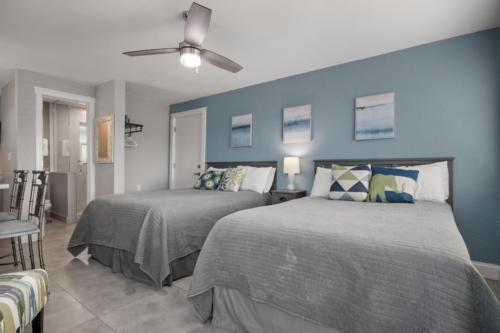 A Beach Retreat - photo 48