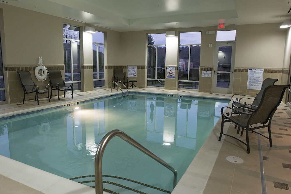 Hampton Inn & Suites Boone - photo 34