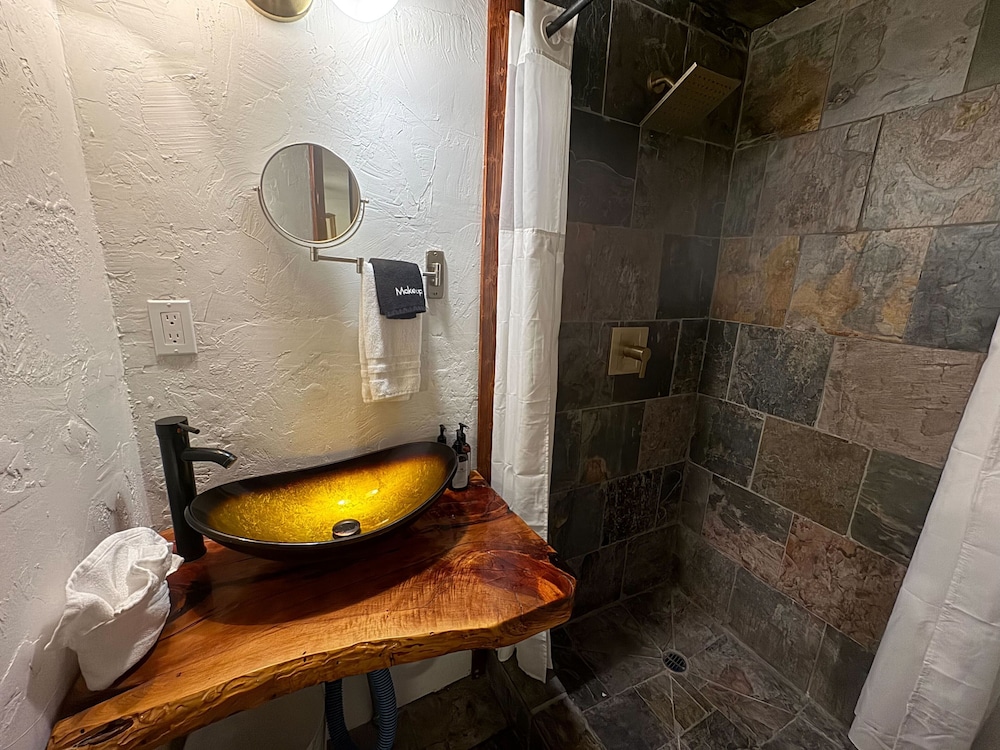 Three Pines Cabins Lodge - photo 64