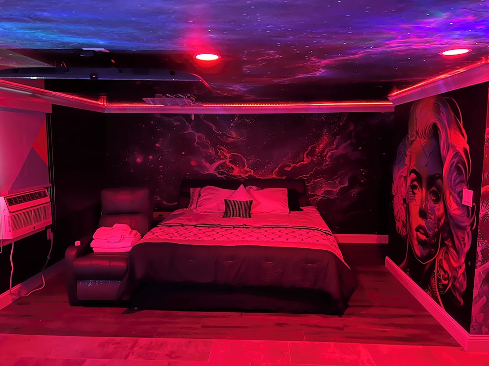 The Inn of Dayville - photo 2