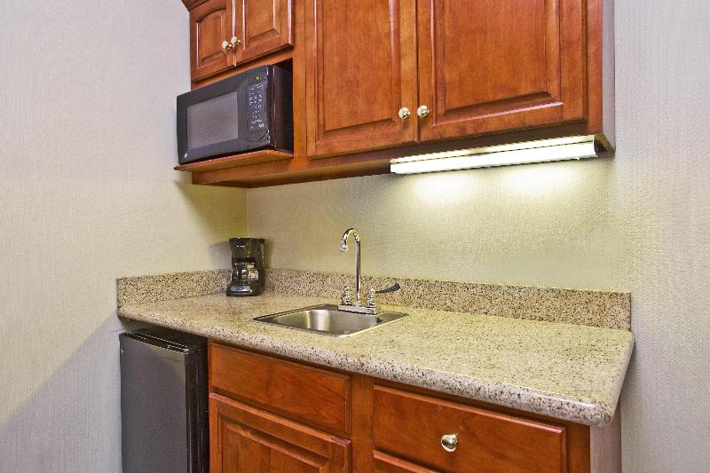 Holiday Inn Express Hotel & Suites Goshen by IHG - photo 70