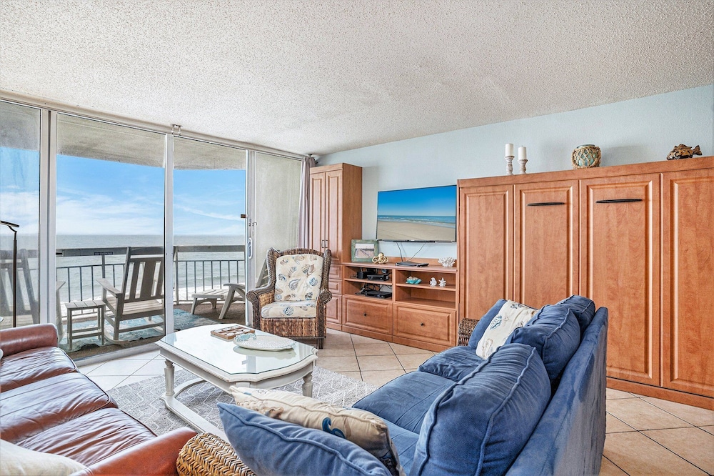 0611 Waters Edge Resort 2 Bedroom Condo by RedAwning - photo 9
