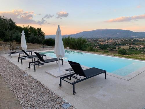 Villa Sweetest Wish — 4-Star Luxury Hotel in Bevagna, Italy