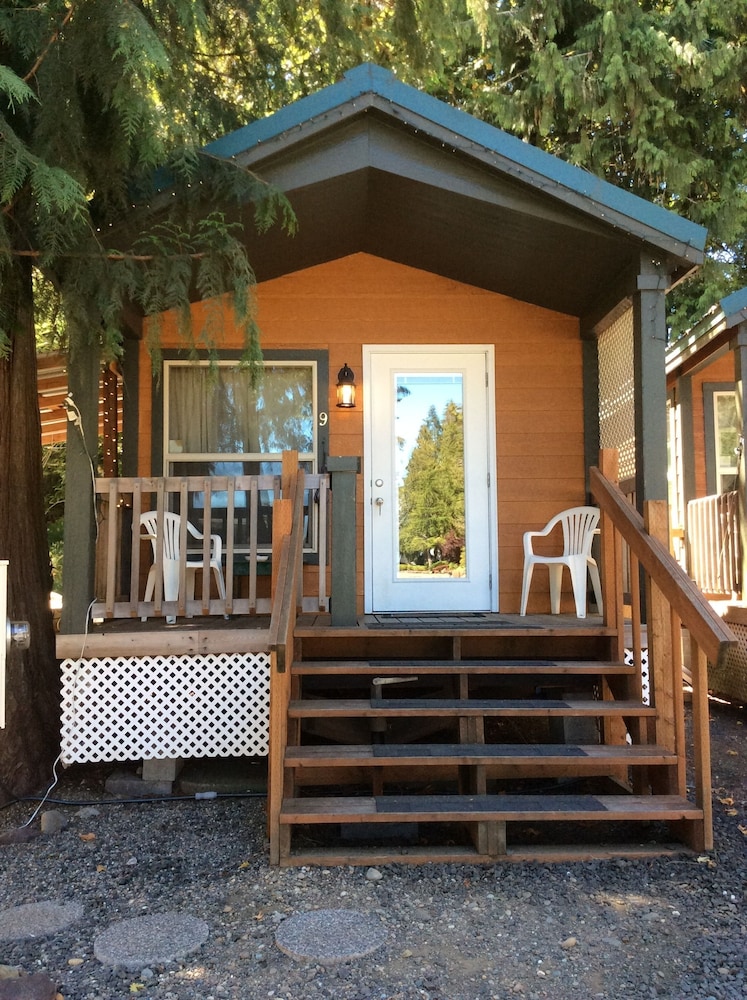 Robin Hood Village Resort - photo 27
