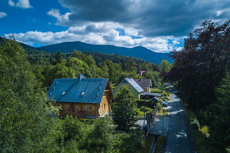 Dom W Karkonoszach — Karpacz