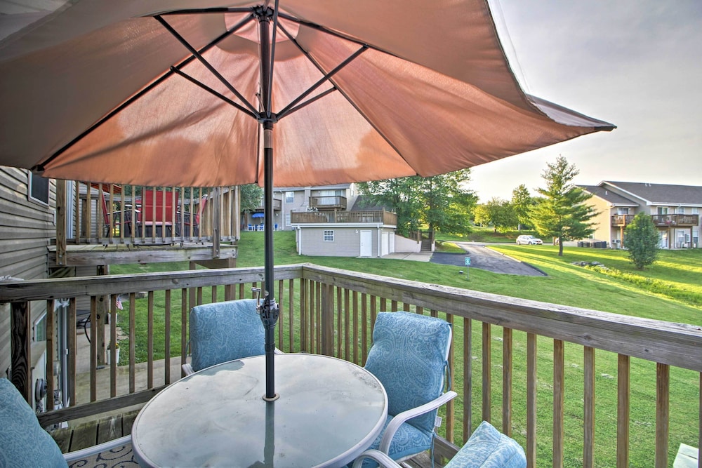 Branson Resort Condo w Lake Taneycomo Access - photo 10
