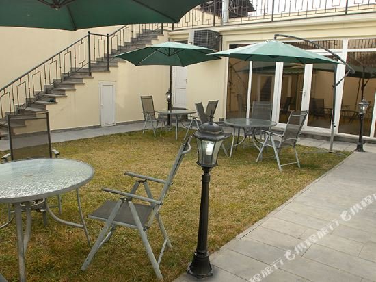 Hotel Vedzisi