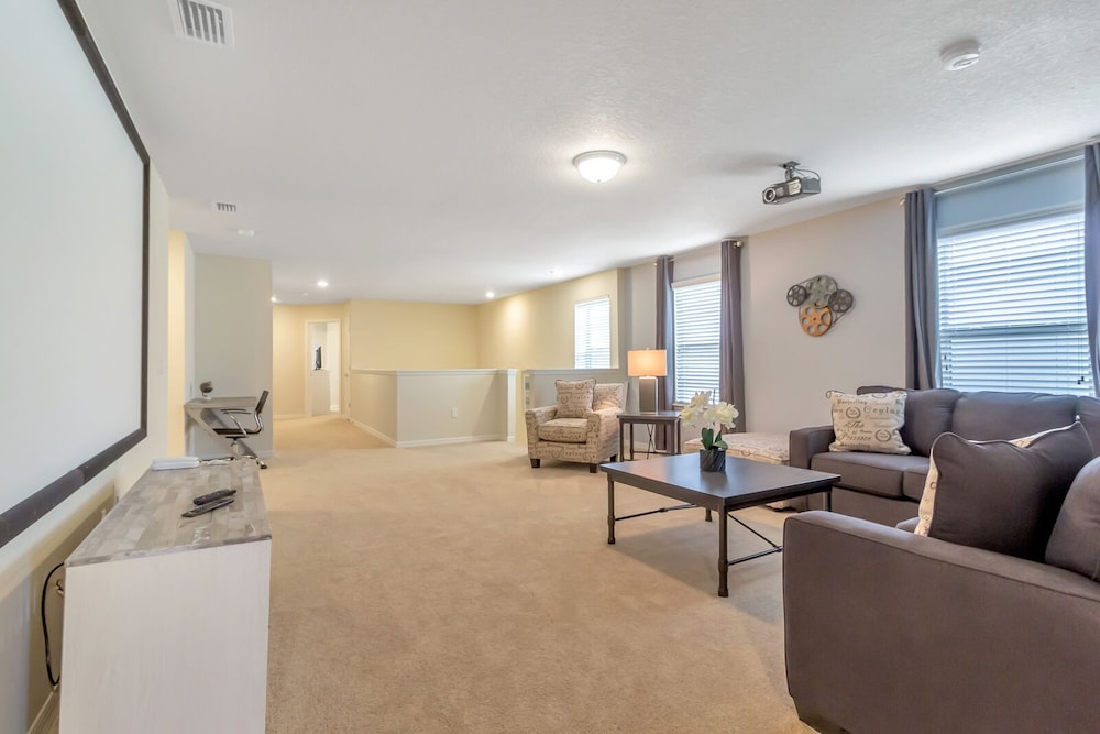 Solterra Resort 7BD Brand New Pool Home #7st565 - photo 13