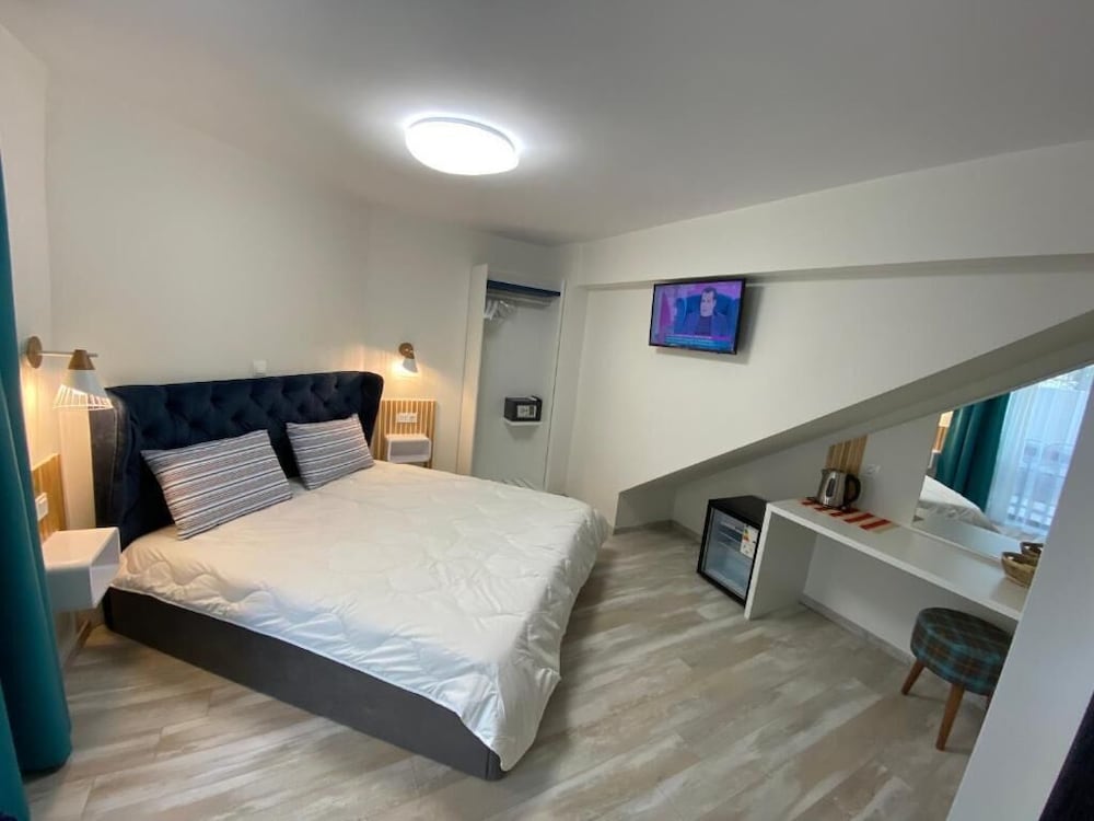 Sunny Beach Apartments — 4-Star Luxury Hotel in Thasos, Greece