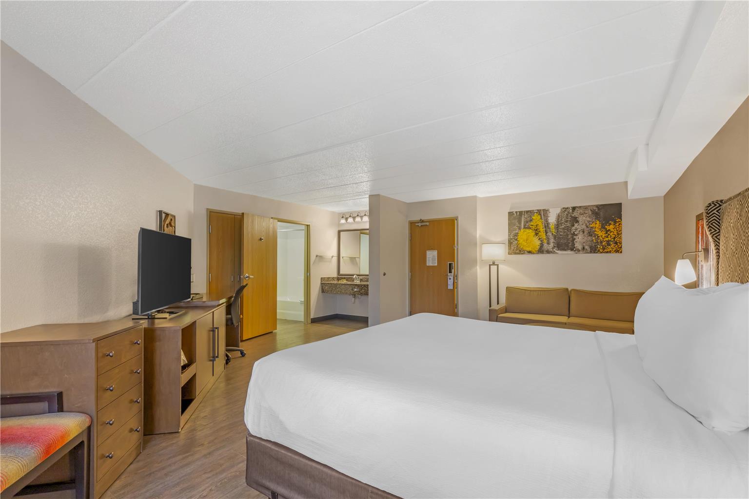 Best Western Plus McCall Lodge & Suites - photo 21
