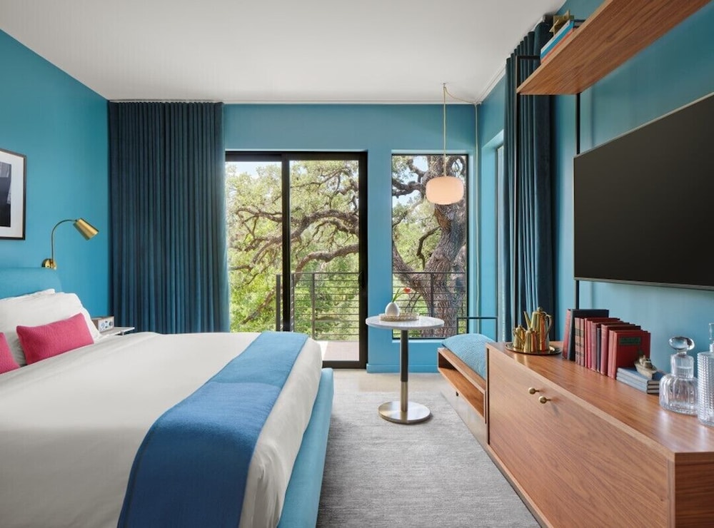 The Ruby Hotel - photo 10