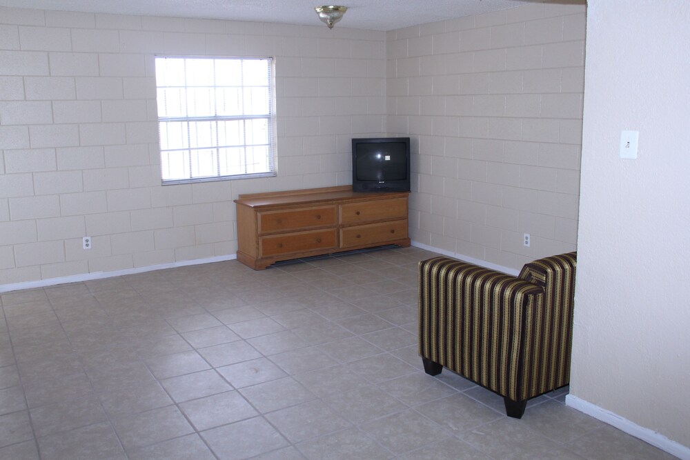 SuperLodge Motel - photo 32