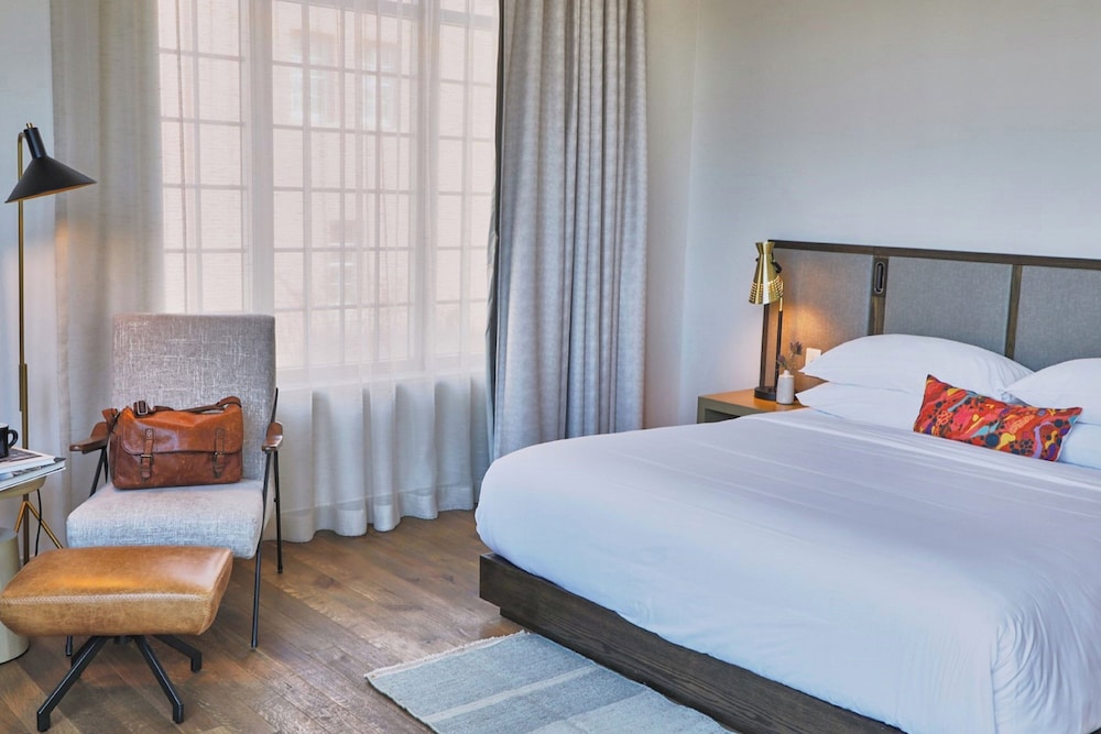 The Alida Savannah a Tribute Portfolio Hotel - photo 21