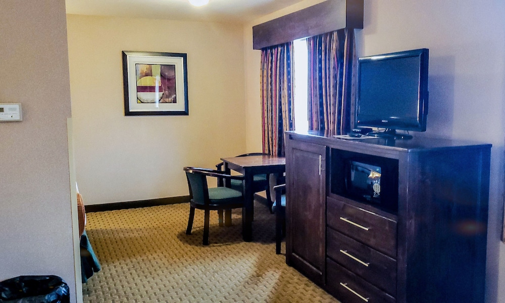Inn America Lewiston - photo 27
