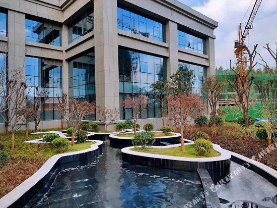 Guangzhou Peace Hotel in Zishui, People's Republic of China