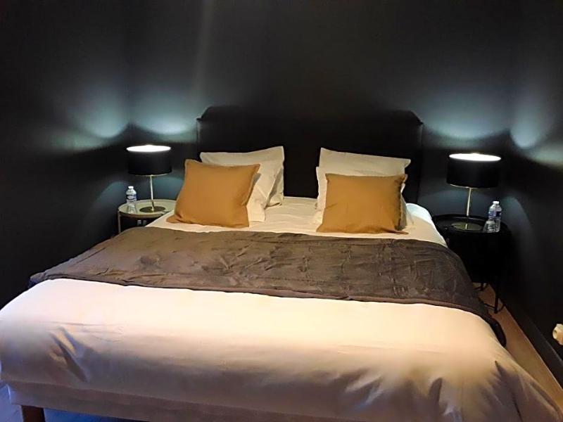 La Pomme dOr in La Charite-Sur-Loire, France