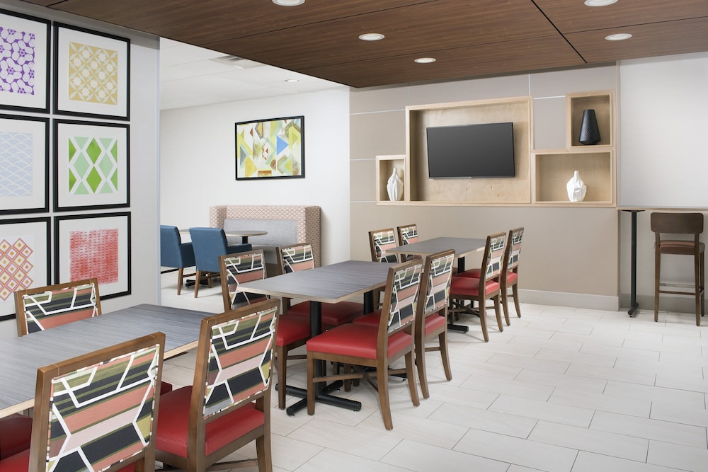 Holiday Inn Express Knoxville Strawberry Plains by IHG - photo 35