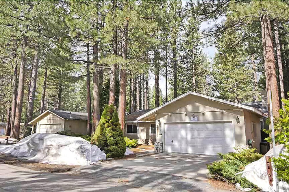 2269 Oregon Avenue — South Lake Tahoe