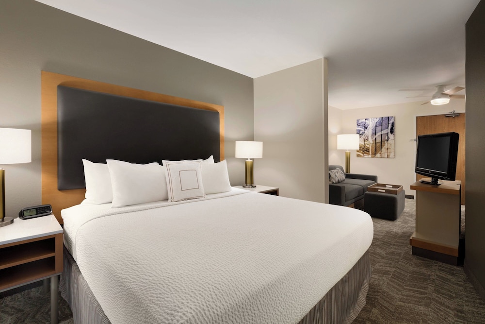 SpringHill Suites Phoenix North - photo 8