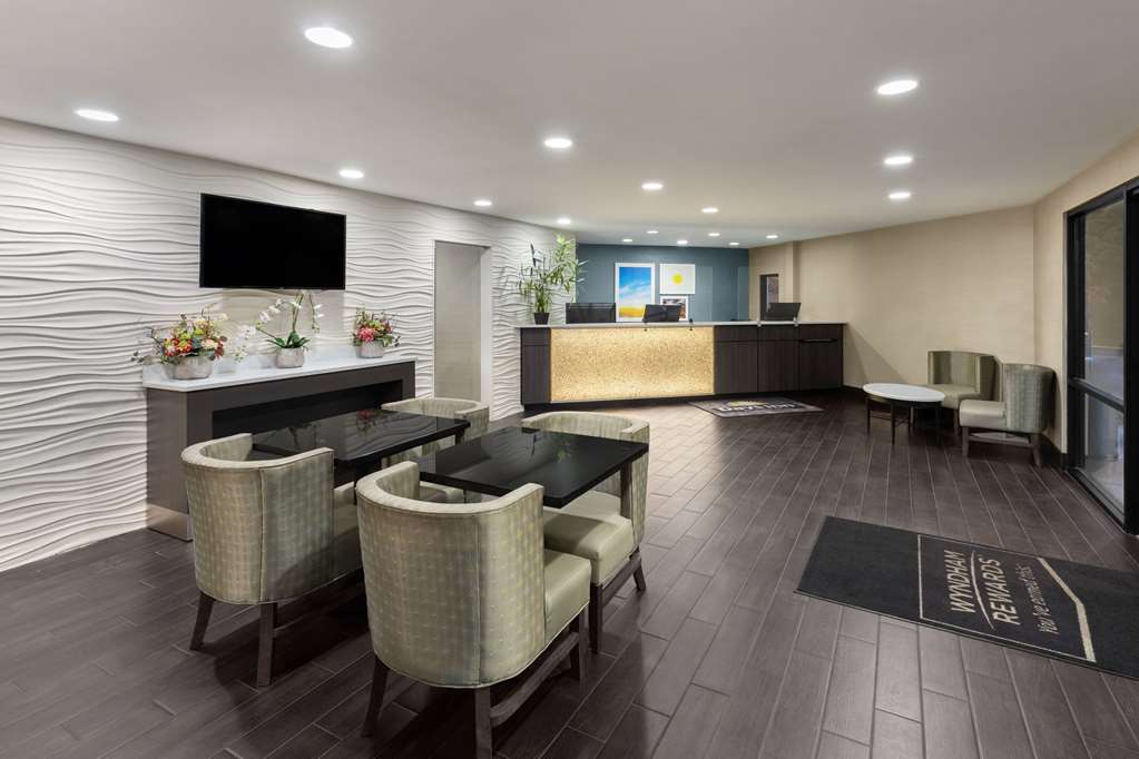 Days Inn by Wyndham Chattanooga Lookout Mountain West - photo 12