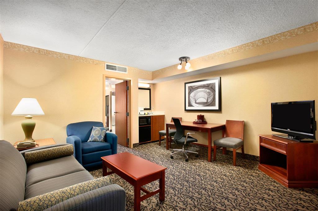 Capitol Plaza Hotel Jefferson City - photo 19