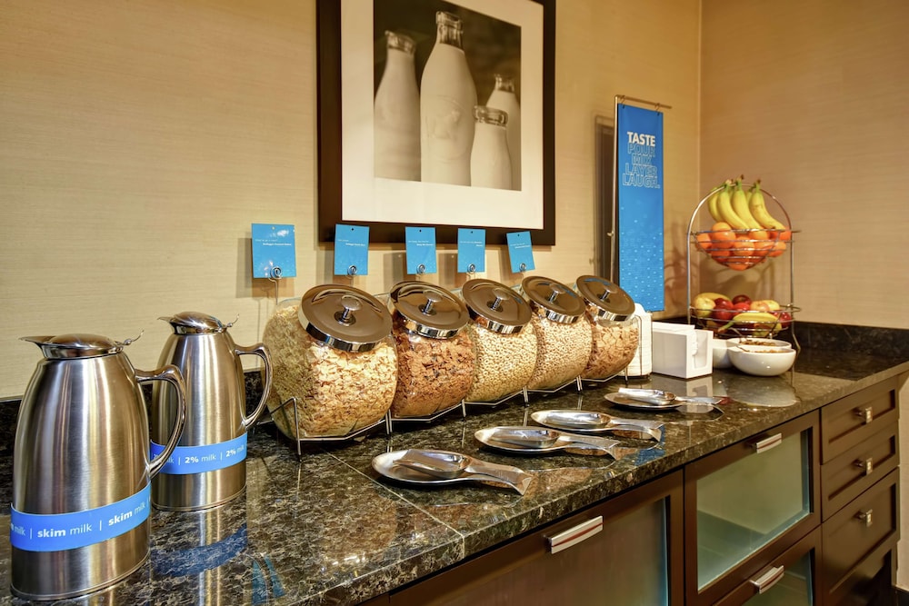 Hampton Inn & Suites Detroit Canton - photo 67