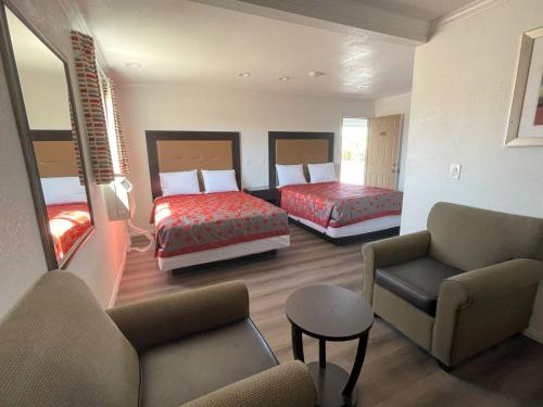 Palm Inn - photo 23