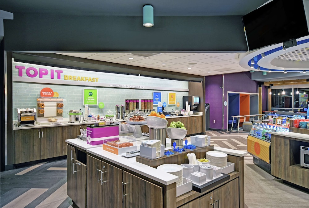 Tru by Hilton Portland Airport Area - photo 27